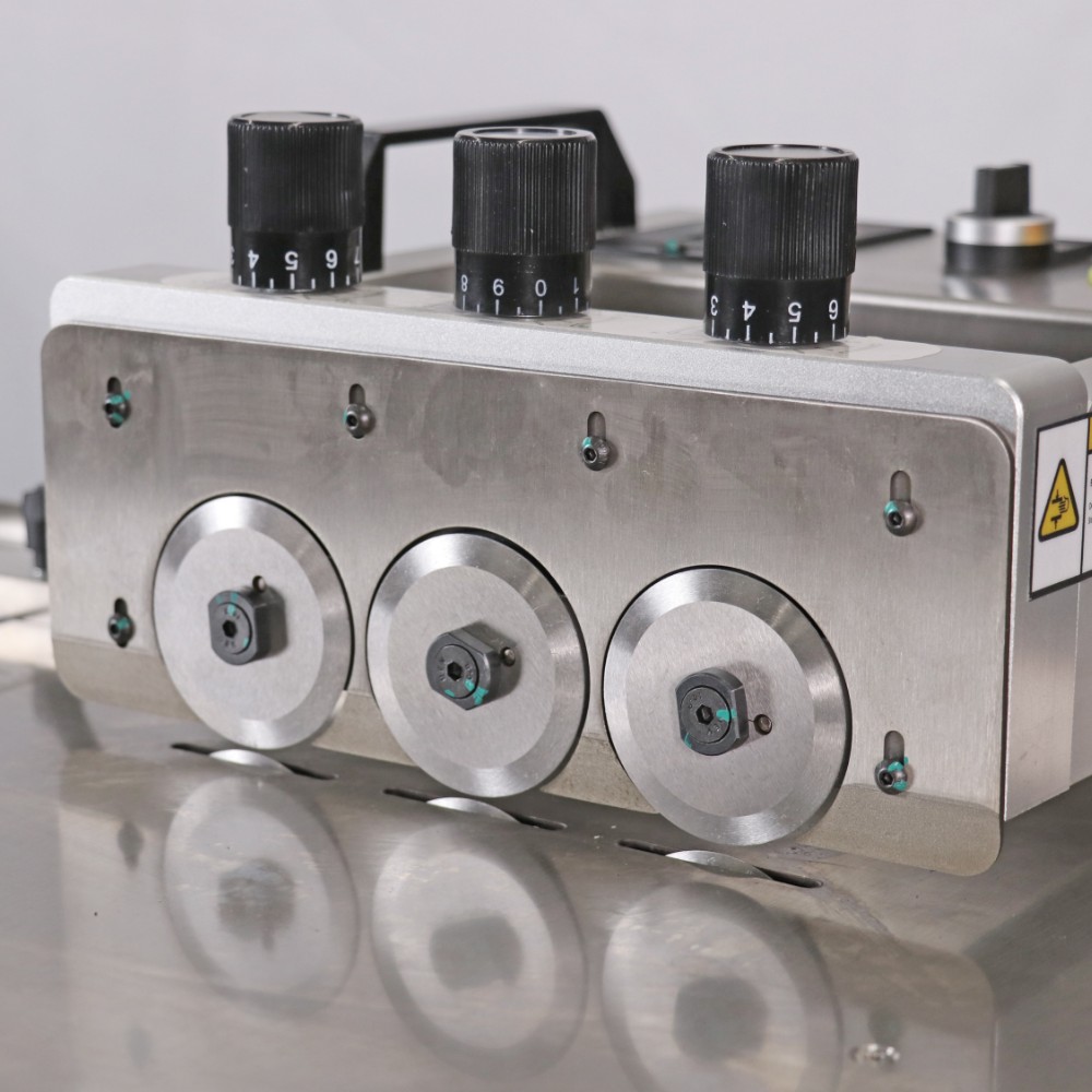 I.C.T-MLS1200 | Многолезвийный разделитель LED 